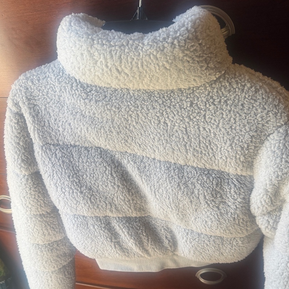 Jacket - Picture 7 of 8
